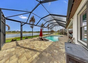 12845 Satin Lily Dr in Riverview, FL - Building Photo - Building Photo