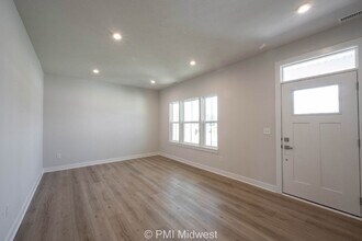 581 Roosevelt St in Fortville, IN - Building Photo - Building Photo