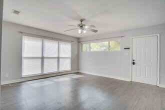 1004 Kearny Dr in Pensacola, FL - Building Photo - Building Photo