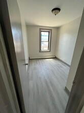 840 Communipaw Ave in Jersey City, NJ - Building Photo - Building Photo