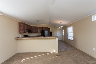 15716 Country Way in Lindale, TX - Building Photo - Building Photo