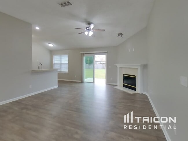 11507 Otters Den Ct E in Jacksonville, FL - Building Photo - Building Photo