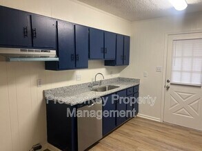 453 Pecan Tree Ct in Montgomery, AL - Building Photo - Building Photo