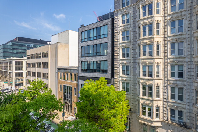 The Coronado Condominium in Philadelphia, PA - Foto de edificio - Building Photo