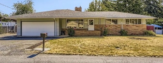 3120 SE 119th Ave in Portland, OR - Building Photo