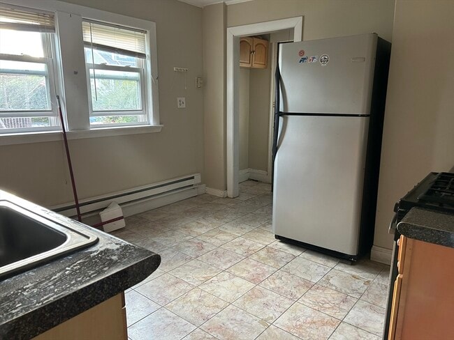 31 Harvard St in Medford, MA - Building Photo - Building Photo