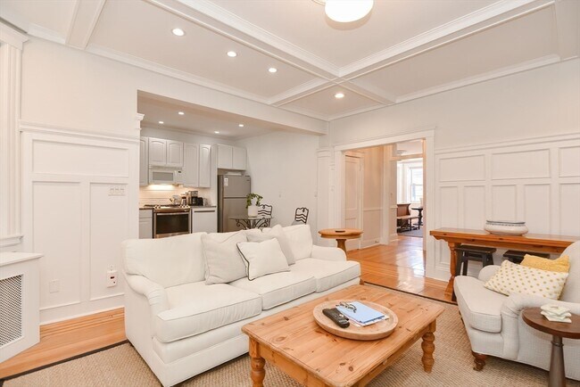 345 Commonwealth Ave in Boston, MA - Building Photo - Building Photo