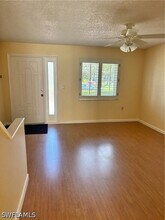 296 4th Ave S in Naples, FL - Building Photo - Building Photo