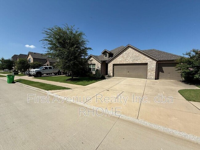 property at 1909 Angus Dr