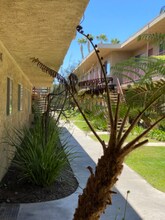 15120 Woodruff Ave-Unit -Upstairs in Bellflower, CA - Building Photo - Building Photo