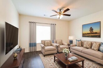 7263 Timber Leaf Br in Bessemer, AL - Building Photo - Building Photo