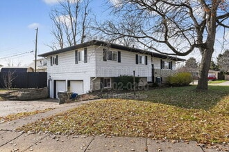 4835 Almont Dr in Columbus, OH - Building Photo - Building Photo