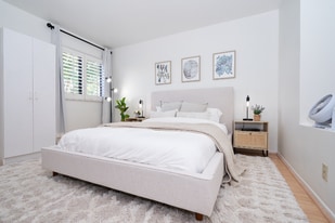 14616 Vía El Camino in Baldwin Park, CA - Building Photo