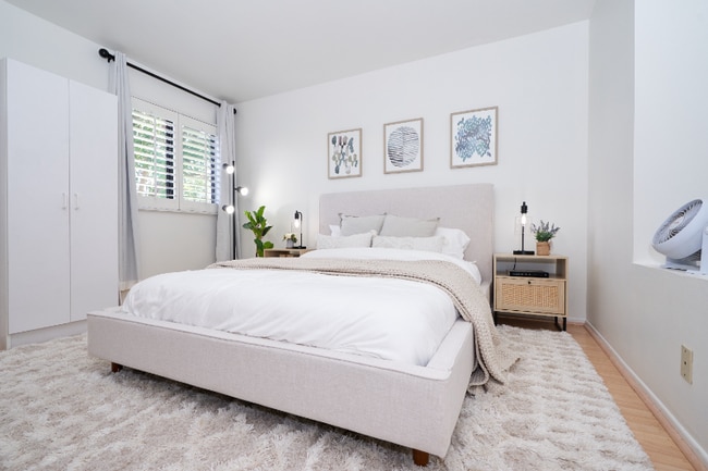 property at 14616 Vía El Camino