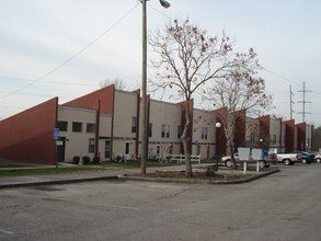 Cross Creek Apartments in Sweetwater, TN - Building Photo - Building Photo