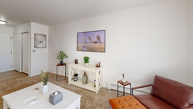 517 E Division St in Fond du Lac, WI - Building Photo - Building Photo