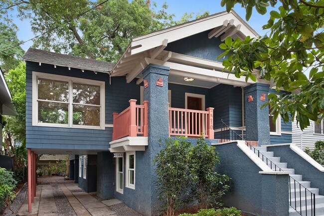 2210-2210 Nashville Ave in New Orleans, LA - Foto de edificio - Building Photo