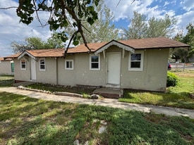 722 1st St N in Shelby, MT - Building Photo