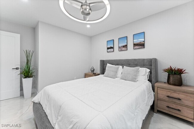 property at 1440 8th St NE