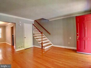 78 S Hawthorne Rd in Middle River, MD - Building Photo - Building Photo