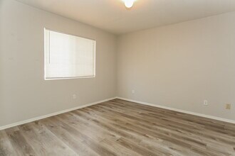 4738 Zia Ridge St in North Las Vegas, NV - Building Photo - Building Photo