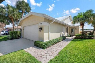 180 Ridge Rd in Jupiter, FL - Building Photo - Building Photo