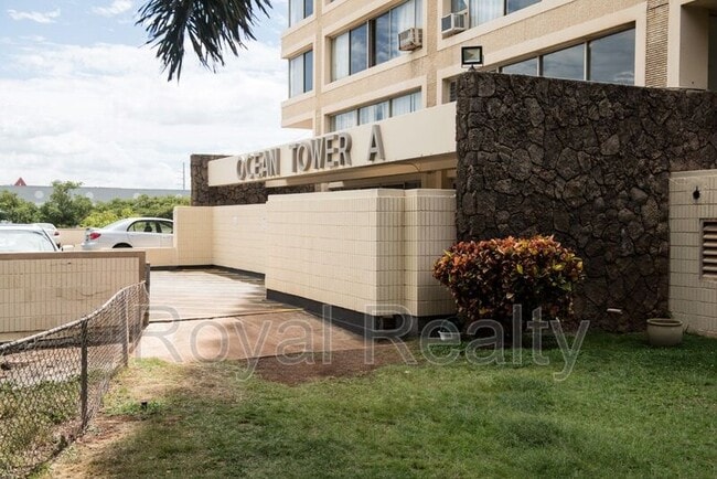 property at 1060 Kamehameha Hwy