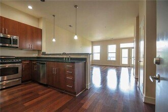425 Chapel St SW in Atlanta, GA - Building Photo - Building Photo