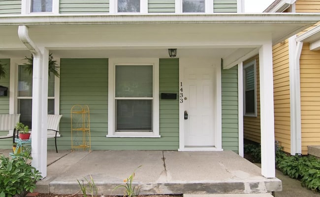 1433 Orange St, Unit 1433-1 in Indianapolis, IN - Building Photo - Building Photo