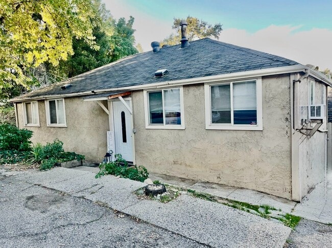 property at 1244 La Barr Mdws Rd