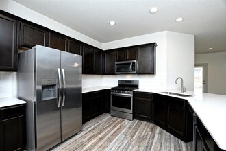 260 Tequilana Pass in Leander, TX - Foto de edificio - Building Photo