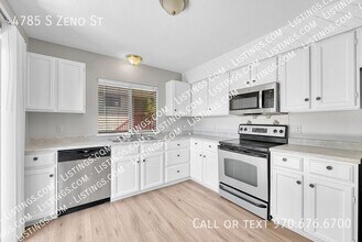 4785 S Zeno St in Aurora, CO - Building Photo - Building Photo