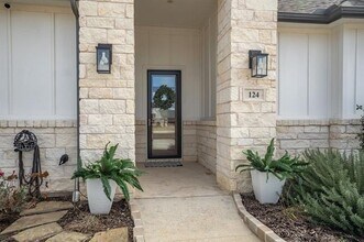 124 Craigmore Dr in Argyle, TX - Building Photo - Building Photo