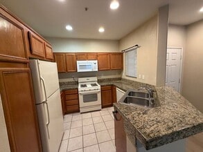 26426 Arboretum Way in Murrieta, CA - Building Photo - Building Photo