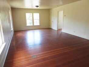 568 B St in Scotia, CA - Building Photo - Building Photo