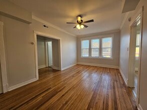 4753 N Monticello Ave in Chicago, IL - Building Photo - Building Photo