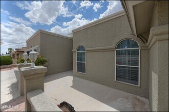 3769 Tierra Isela Dr in El Paso, TX - Building Photo - Building Photo