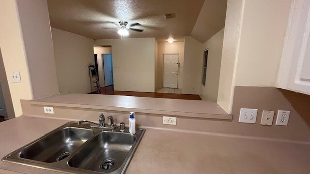 5434 Cinnamon Lake Dr in Baytown, TX - Building Photo - Building Photo