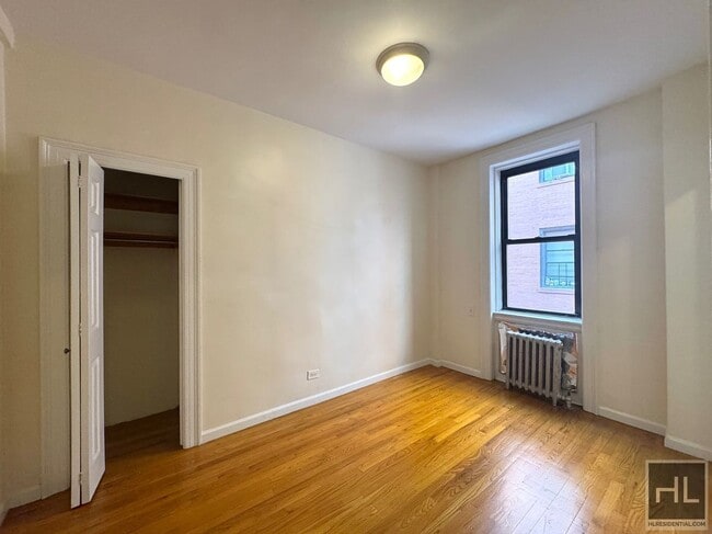 WEST 45 STREET in New York, NY - Foto de edificio - Building Photo