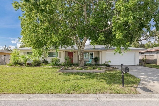 2323 Anna Ave