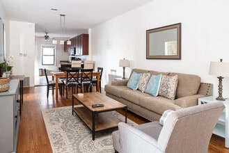 628 W Schubert Ave in Chicago, IL - Building Photo - Building Photo