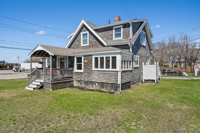 property at 3 W St
