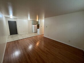 327 Mathews St in Fort Collins, CO - Building Photo - Building Photo