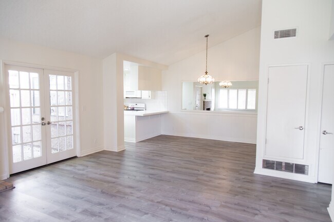 4496 Lubbock Dr in Simi Valley, CA - Building Photo - Building Photo