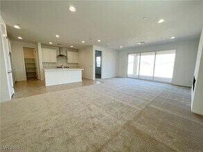8820 Scalpay St in Las Vegas, NV - Building Photo - Building Photo