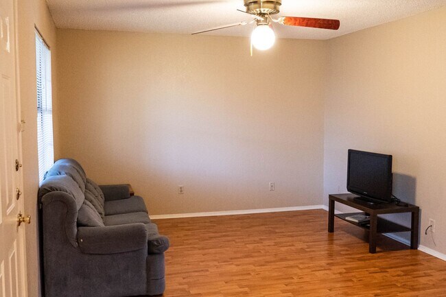 1214 Baylor Ave in Waco, TX - Building Photo - Building Photo