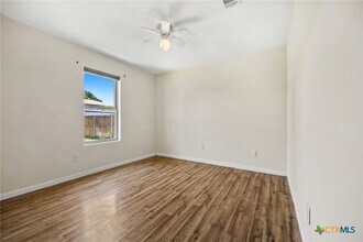 4307 Stallion Dr in Killeen, TX - Foto de edificio - Building Photo