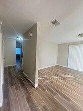 2221 Dogwood Way in Antioch, CA - Building Photo - Building Photo