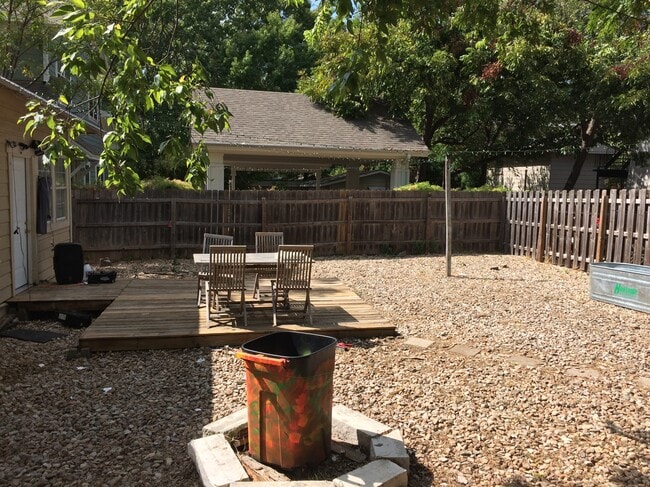 1006 W 22nd St in Austin, TX - Building Photo - Building Photo