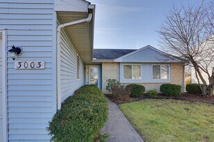 3003 Valerie Dr in Champaign, IL - Building Photo